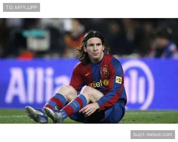 AC米兰赛季总结：后程疲软导致争冠掉队，欧冠资格成现实目标